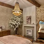 L'atelier Des Reves Casa vacanze Bouniagues